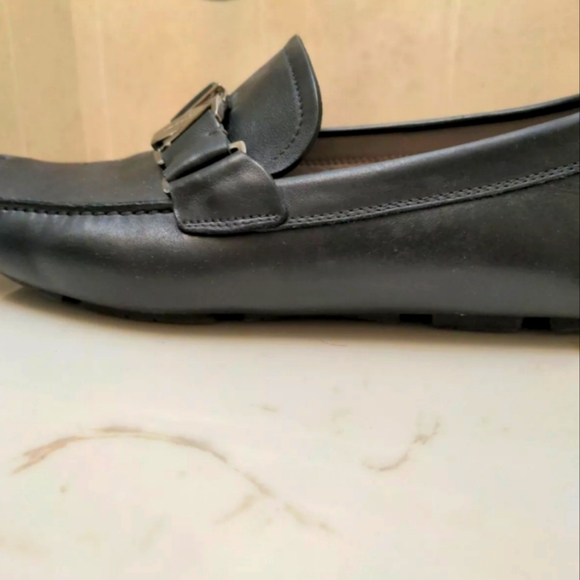 SALVATORE FERRAGAMO Men\'s Black Leather Loafers Dress Shoes Size 7